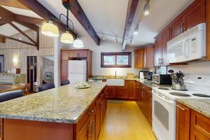 Gallery image of River Run Retreat in Killington