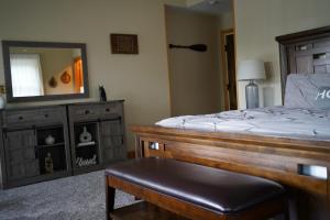 Ảnh trong thư viện ảnh của The Retreat At Norwich Lake ở Huntington