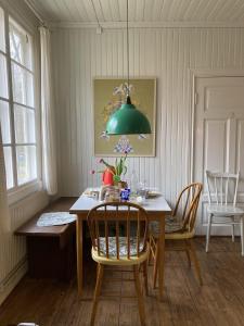 Foto dalla galleria di Osaby Säteri a Tävelsås