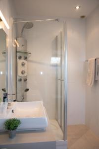 Phòng tắm tại Villa Flore Chambres d'Hotes