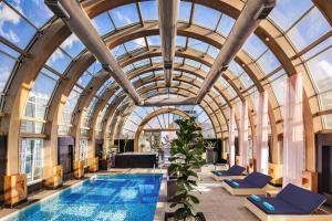 Bazén v ubytování The Ritz-Carlton, Santiago nebo v jeho okolí