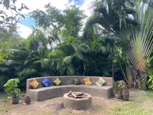 Vonkajšia záhrada v ubytovaní Bungalows India, El Valle, Samana