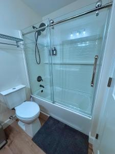 Koupelna v ubytování 3Min To Parris Island. Pets Yes