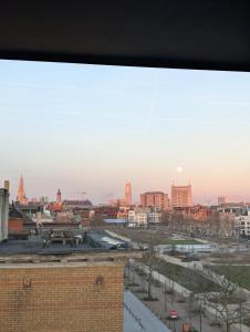 Linna Antwerpen üldine vaade või majutusasutusest Luxury Duplex Suite 2-Story pildistatud vaade