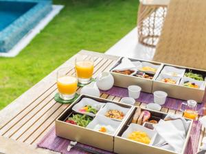 Φαγητό σε αυτή η βίλα ή κάπου εκεί κοντά +85 φωτογραφίες