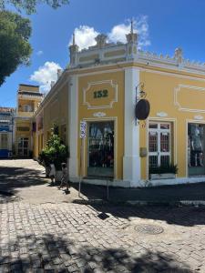 Bangunan di mana terletaknya inn ini