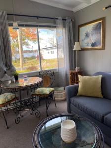 Gallery image of Instant Present - Relax, access and lake view in Saint-Charles