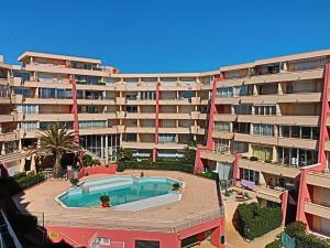 Bazén v ubytovaní Charmant T2 climatisé avec loggia et cabine à Sète - FR-1-472A-267 alebo v jeho blízkosti