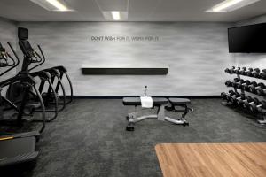 Fitness centrum a/nebo fitness zařízení v ubytování Fairfield Inn & Suites Portland South/Lake Oswego