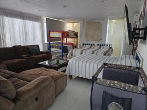 เตียงในห้องที่ Quinta las Golondrinas