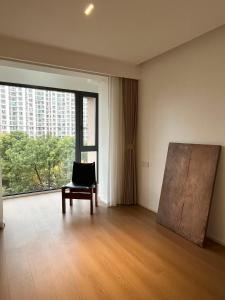Imagem da galeria de Sunny Abode 中远A 2Bedroom river view near Suzhou River em Xangai