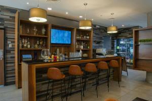 Lounge nebo bar v ubytování Four Points by Sheraton Distrito Uno Chihuahua