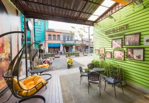 Afbeelding uit fotogalerij van 217@HKT in Phuket +16 foto's