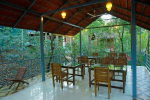 Κήπος έξω από το Snow Hills Nature Resort, Thekkady