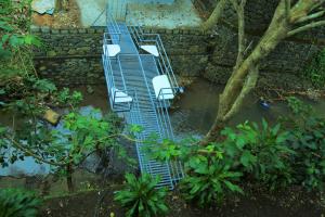 Κήπος έξω από το Snow Hills Nature Resort, Thekkady