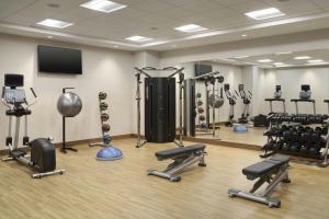 Fitness centrum a/nebo fitness zařízení v ubytování AC Hotel by Marriott Seattle Downtown