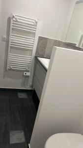 Ένα μπάνιο στο Domaine des Montots - Le Cottage