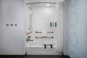 Bagno di Tru By Hilton Phoenix Midtown