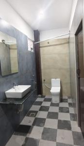 Koupelna v ubytování SJS RESIDENCY Thiruvannamalai + 17 fotografií