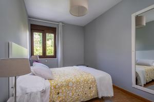 Billede fra billedgalleriet på Appto Turístico La Franca LFRA002R i La Franca