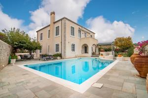 The swimming pool at or close to Villa 1853-Upper floor