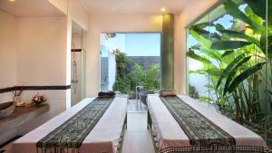 Zahrada ubytování SOLTERRA SEMINYAK Boutique Hotel & Spa Powered by Archipelago