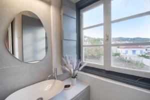 A bathroom at Villa 1853-Upper floor