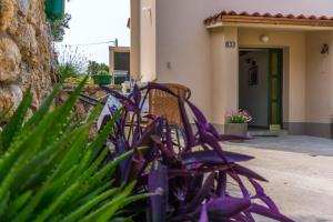 Gallery image of Casa Angeli in Banjol - Haus für 4-5 Personen in Rab