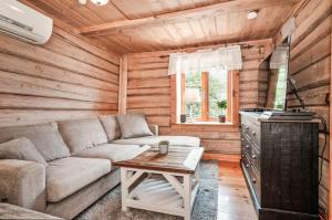 Fotografie z fotogalerie ubytování Historic Farm With Panoramic Views In Gudbrandsdalen v destinaci Favang