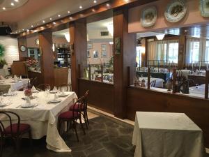 Nápoje v ubytování Hotel Ristorante La Lanterna
