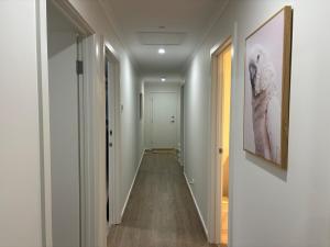 KudlaSunflower Homes- Light and Easy的相册照片