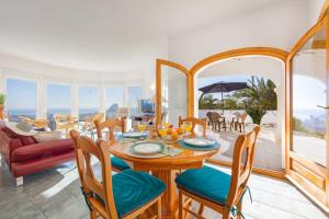 Część wypoczynkowa w obiekcie Villa Lehman - PlusHolidays