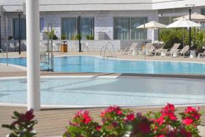 Πισίνα στο ή κοντά στο סי סייד אילת חדר משפחתי מפנק עם נוף לים +2 φωτογραφίες