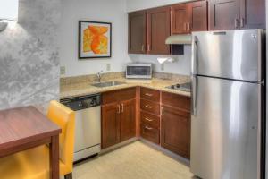 Kuchyň nebo kuchyňský kout v ubytování Residence Inn by Marriott McAllen