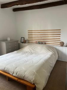 Postel nebo postele na pokoji v ubytování Gites du Charme