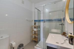 Imagen de la galería de Sun House, en Costa da Caparica 11 fotos más