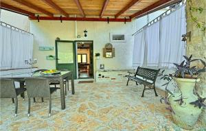 Φωτογραφία από το άλμπουμ του House Ester στο Ουμάγκ