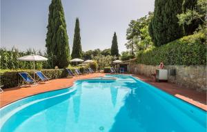 The swimming pool at or close to Rossini