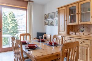 Fotografie z fotogalerie ubytování Bellavista - Residence in Barzio center near free ski shuttle v destinaci Barzio