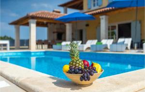 Bazén v ubytování Villa Eni nebo v jeho okolí