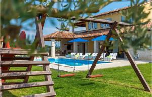 Bazén v ubytování Villa Eni nebo v jeho okolí