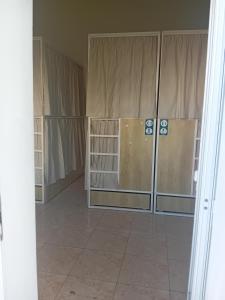 Galeriebild der Unterkunft Follow the Sun Boutique Hostel - Pool, Breakfast & Sea Views in St Julian's