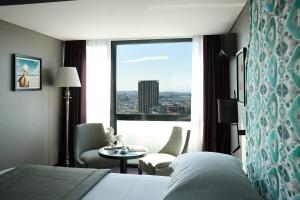 Posteľ alebo postele v izbe v ubytovaní President Hotel Athens
