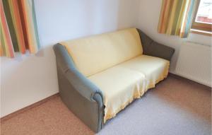 Ruang duduk di Helle Ferienwohnung In Flachau