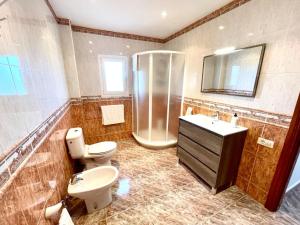 Kúpeľňa v ubytovaní Vivienda Vacacional Norte Sol + 15 fotografií