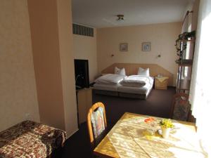 Foto dalla galleria di Pension Am Heiderand a Radeberg