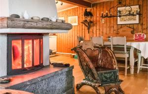 Χώρος καθιστικού στο 3 Bedroom Lovely Home In Beitostølen