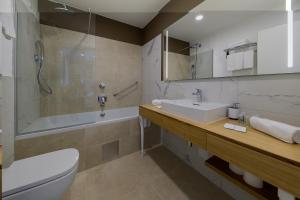Koupelna v ubytování Boutique Hotel Esplanade
