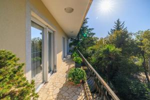 Ein Garten an der Unterkunft Apartments Pinty