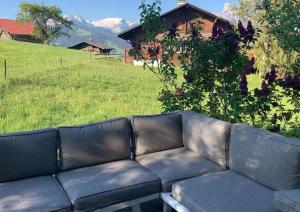 Istumisnurk majutusasutuses Ski in Duplex Chalet